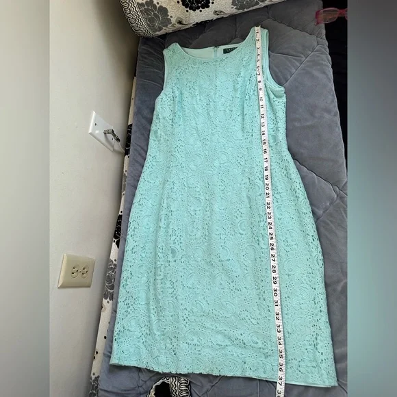 Lauren Ralph Lauren dress sea foam green teal lace overlay lined knee length 12 - Picture 8 of 11